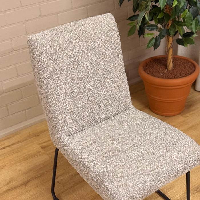 Eetkamerstoel Leah - Bouclé beige | Het Anker